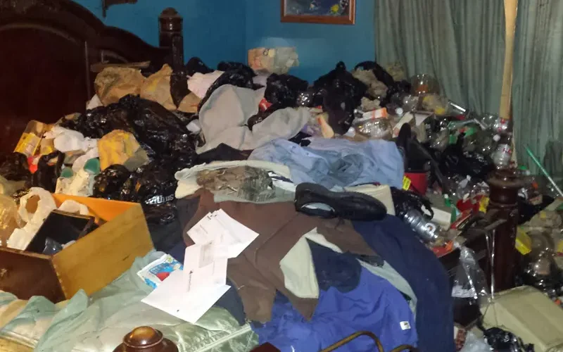 hoarding-eviction-cleanouts